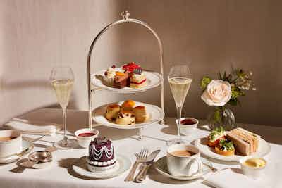 Louise hagger food the dorchester afternoon teas hampers220511 lh the dorchester afternoon tea jubilee r2