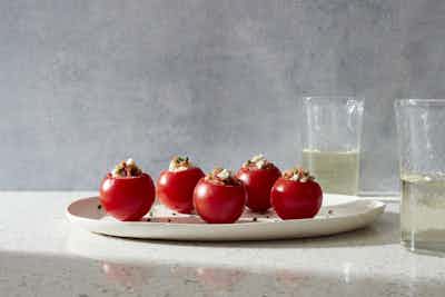 Yunhee kim US Secret Ingredient Tomato Cherry Tomatoes Stuffed Blue Cheese Bacon WW 072119 17554