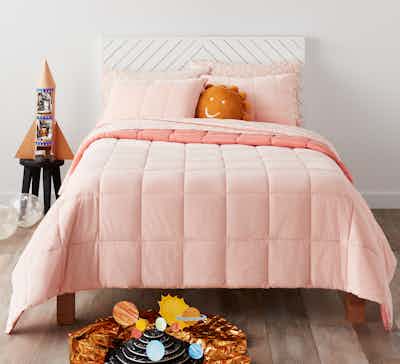 C 002022 01 013 097 02 6916 Full QN Comforter Set Windowpane Velvet Pink YK1